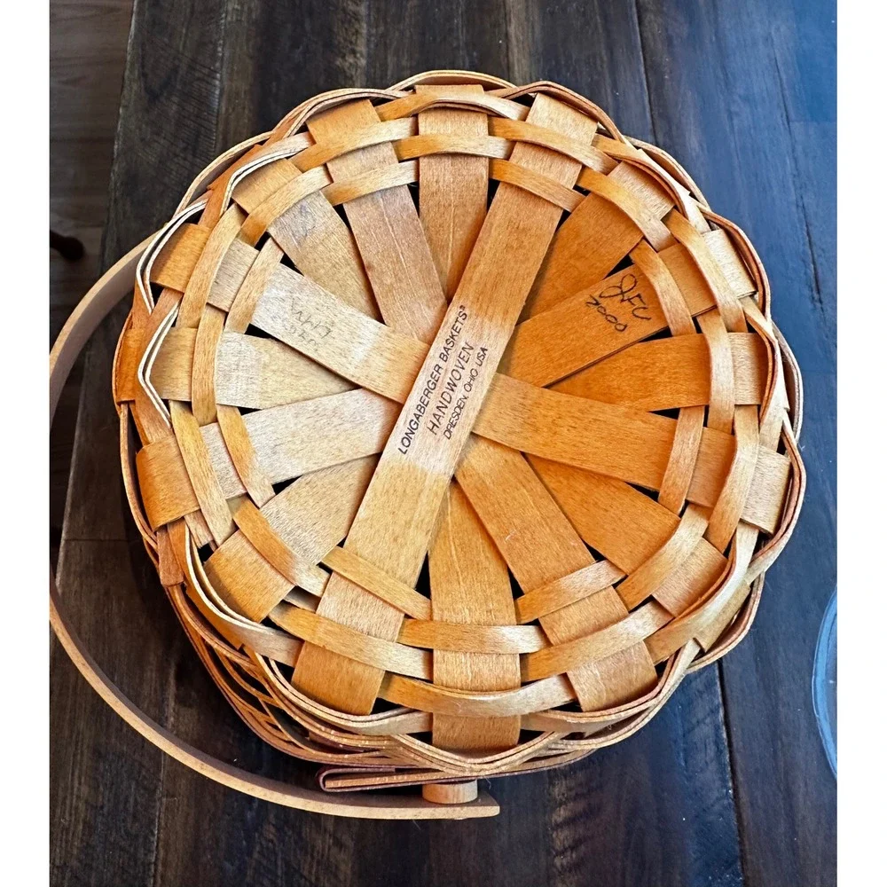 Longaberger 2000 Handwoven Basket with Floral Liner and Protector Dresden‎ Ohio